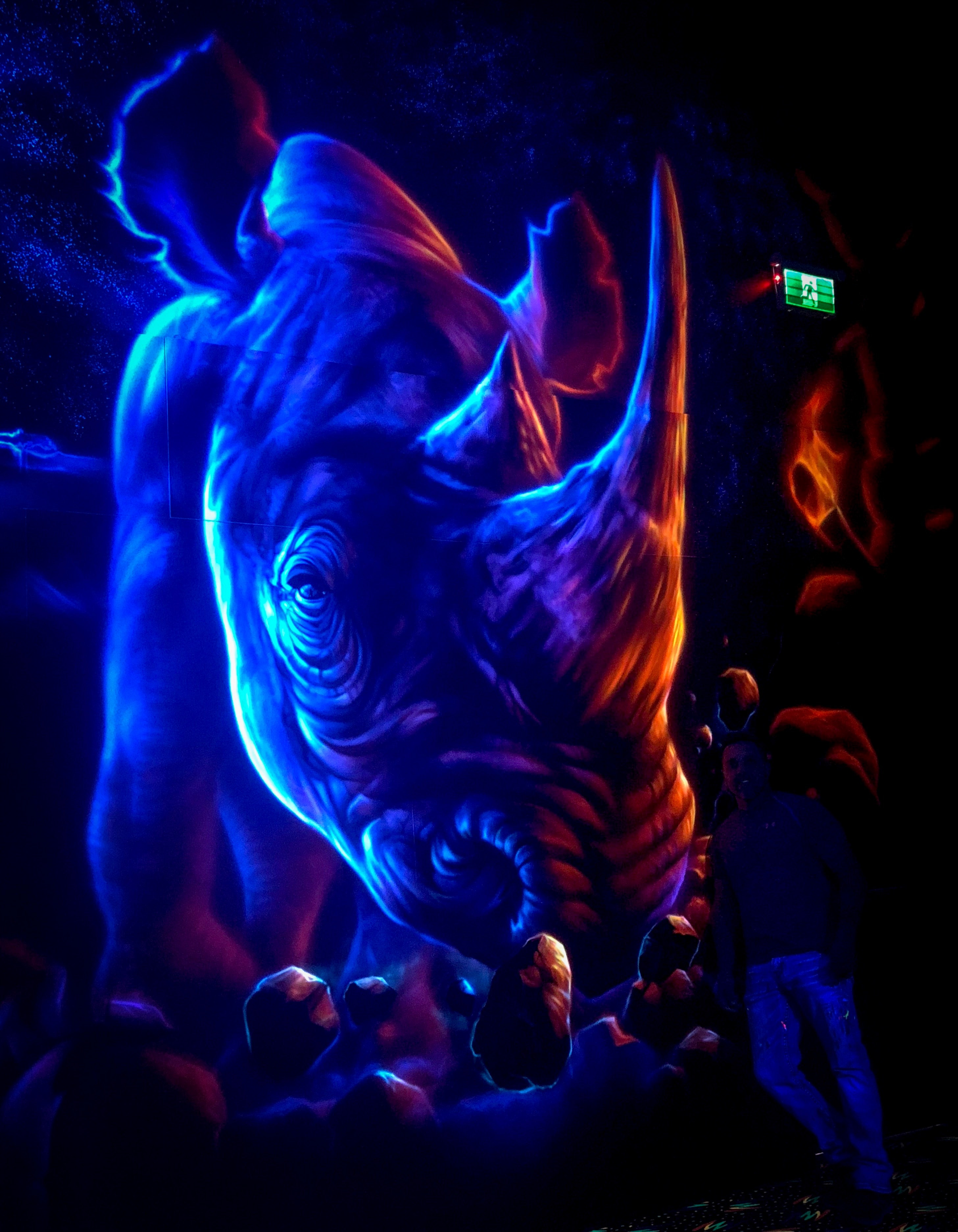 3D Glow Golf & Sculptures